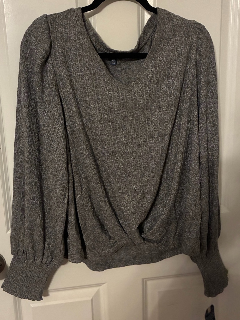 NWT Democracy Heather Gray V-Neck Draped Knit Top with Puff Sleeves